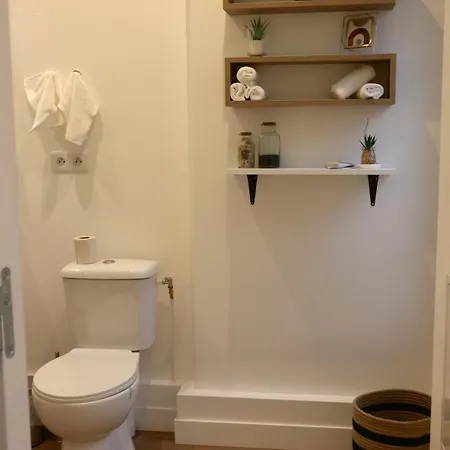 Apartament Comfortable And Elegant Parisian
