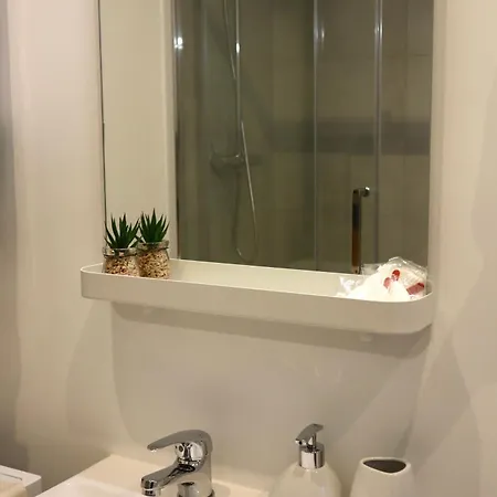 Apartament Comfortable And Elegant Parisian